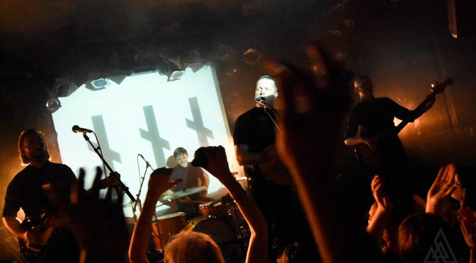 PHOTOREPORT: KING DUDE and DRAB MAJESTY: 29.4.2017 at Kuudes Linja / Finland