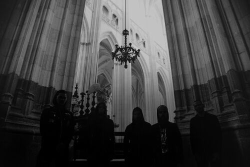 Regarde Les Hommes Tomber signed to Season of Mist